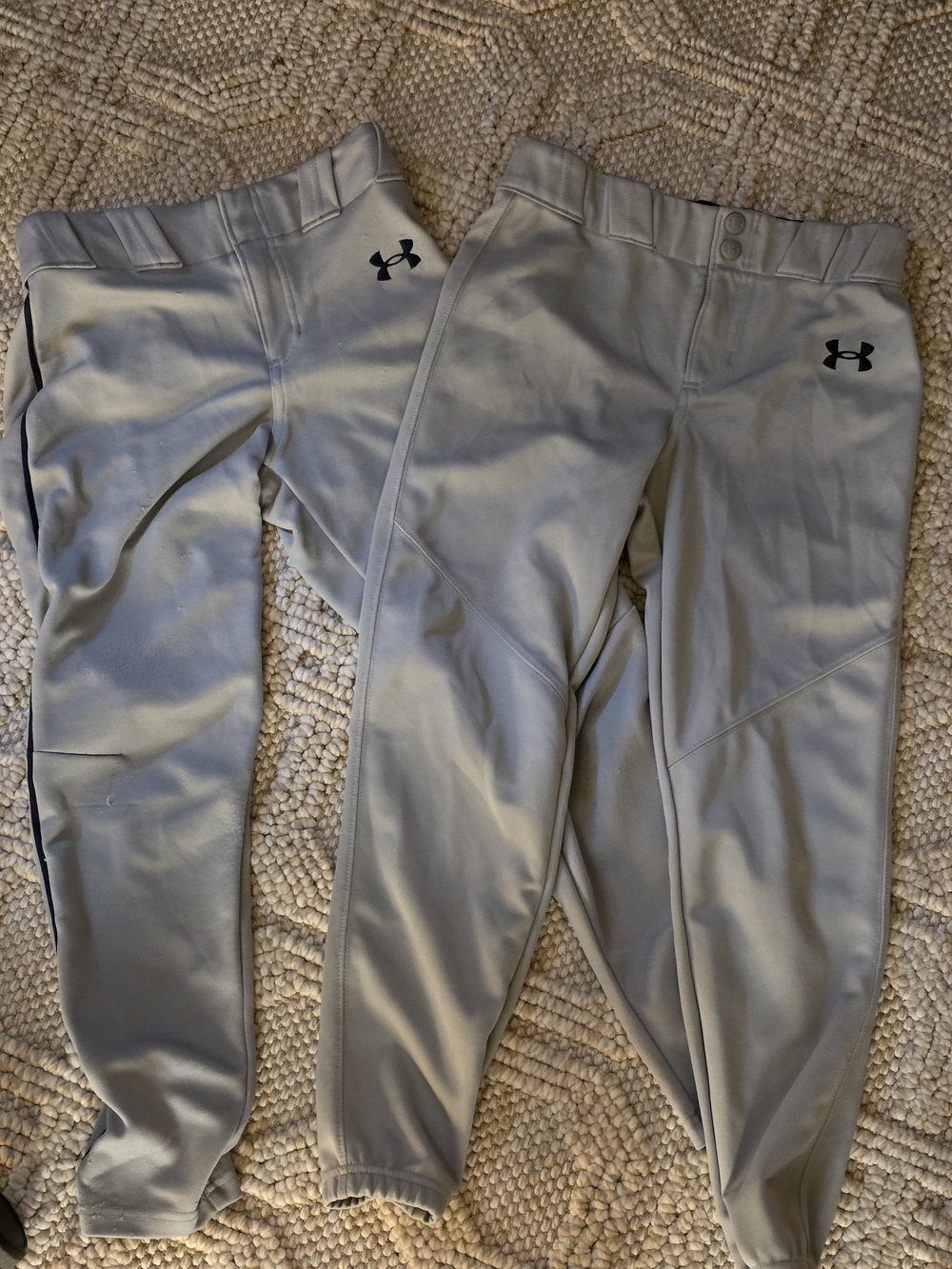 Under Armour Boy's Gray Baseball Pants Size Medium
